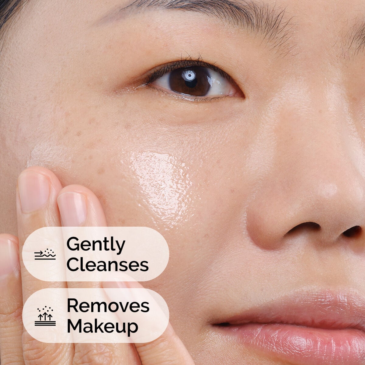 squalane-cleanser-s7 ord-squalane-cleanser-model-application-with-benefits.jpg